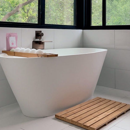 How to Use Bath Salts